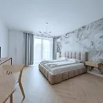 Turnau City Aparthotel